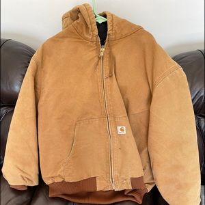 Men’s used Carhartt jacket
